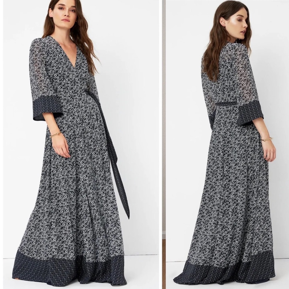 NWT Tularosa Jolene Wrap Maxi Dress Navy Blue Size Small Long Flowy Robe Dresses